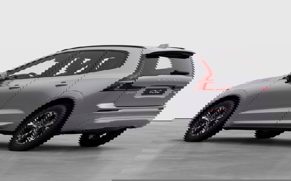 Volvo XC60 nuova a Milano (3)