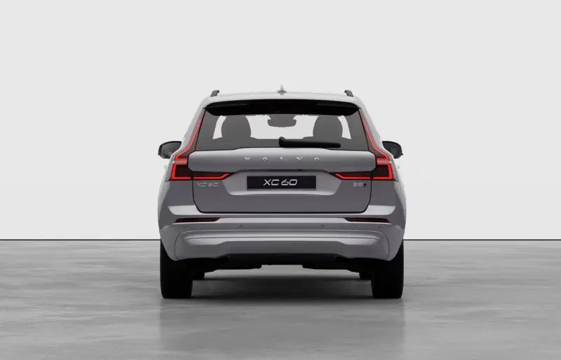 Volvo XC60 nuova a Milano (4)