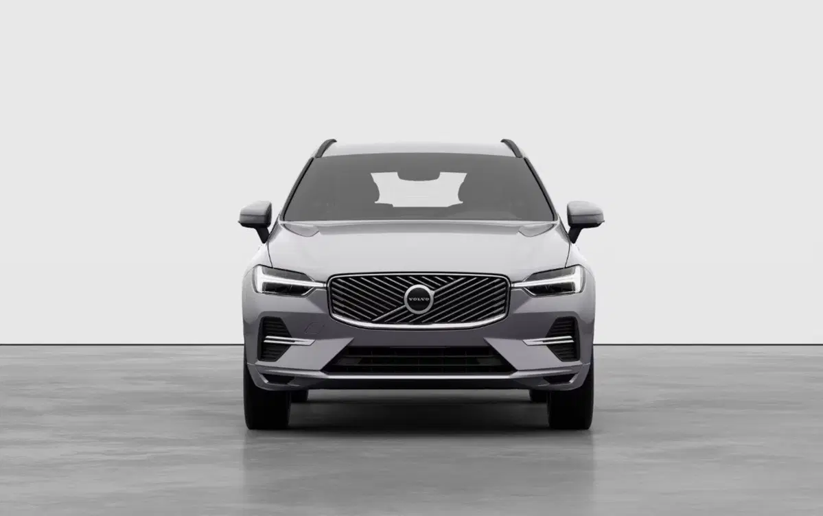Volvo XC60 nuova a Milano (6)