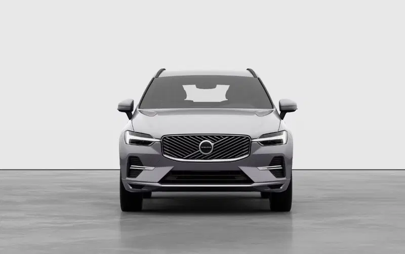 Volvo XC60 nuova a Milano (6)