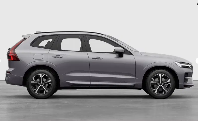 Volvo XC60 nuova a Milano (5)