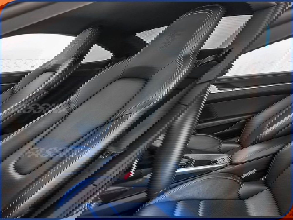 Porsche 911 Coupé usata a Milano (8)