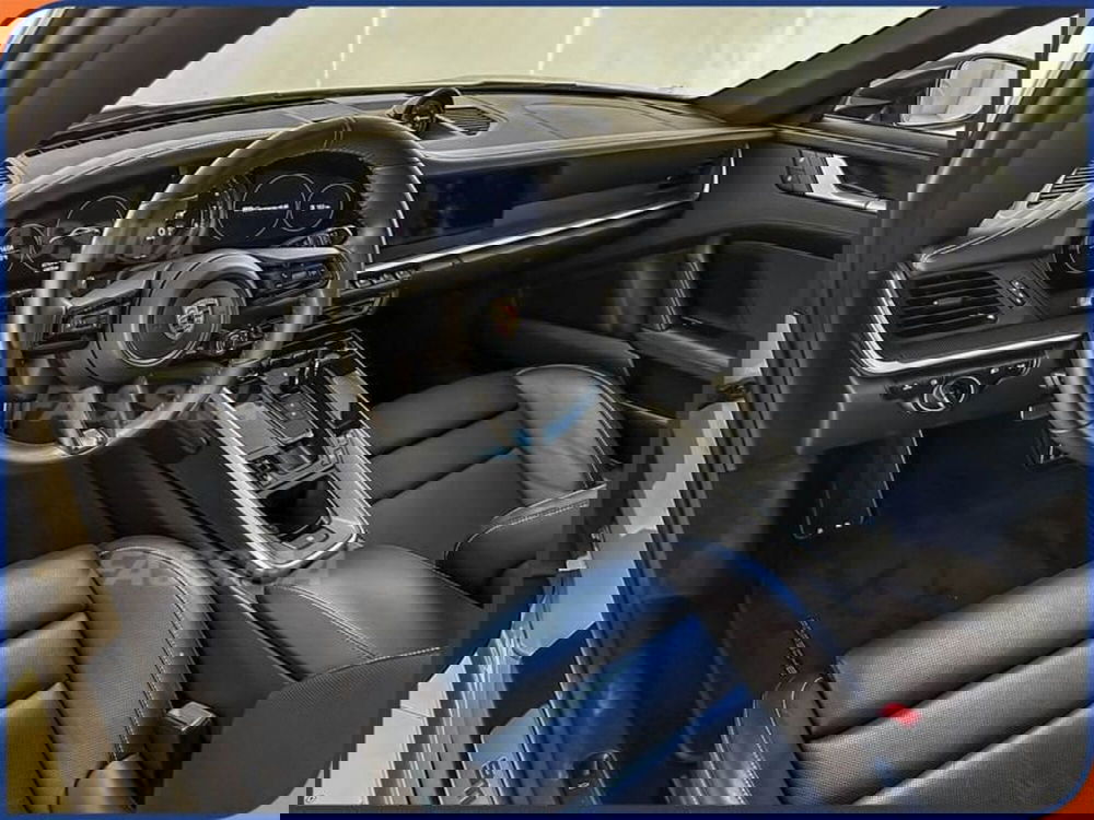 Porsche 911 Coupé usata a Milano (9)