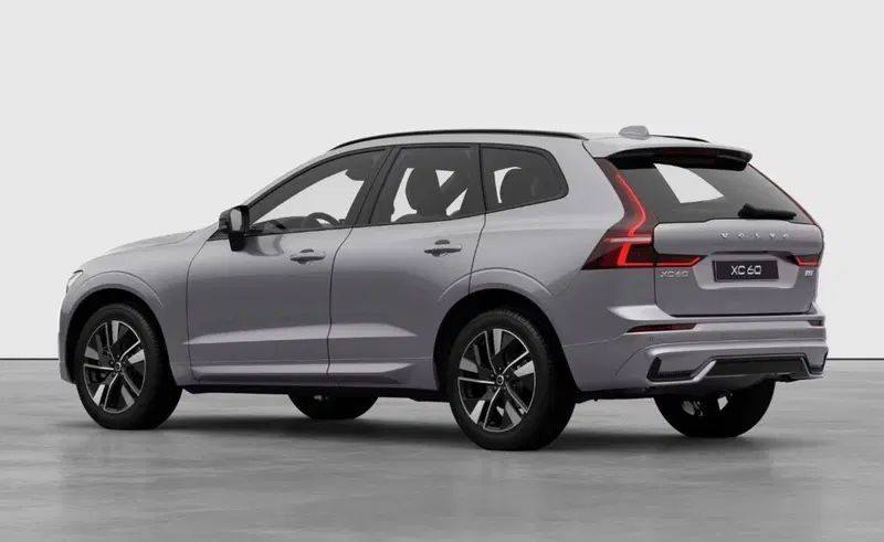 Volvo XC60 nuova a Milano (3)