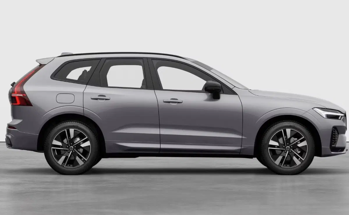 Volvo XC60 nuova a Milano (5)