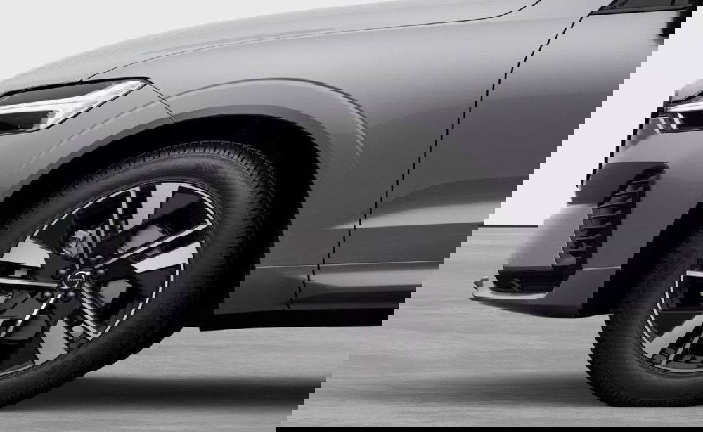 Volvo XC60 nuova a Milano (7)