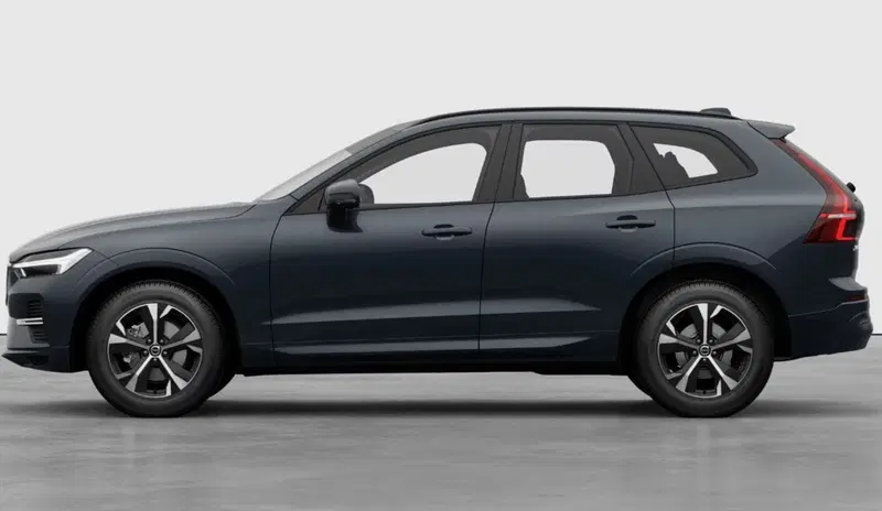 Volvo XC60 nuova a Milano (2)