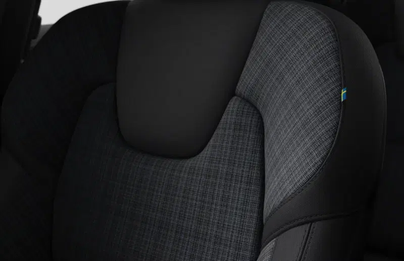 Volvo XC60 nuova a Milano (8)