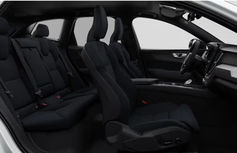 Volvo XC60 nuova a Milano (13)