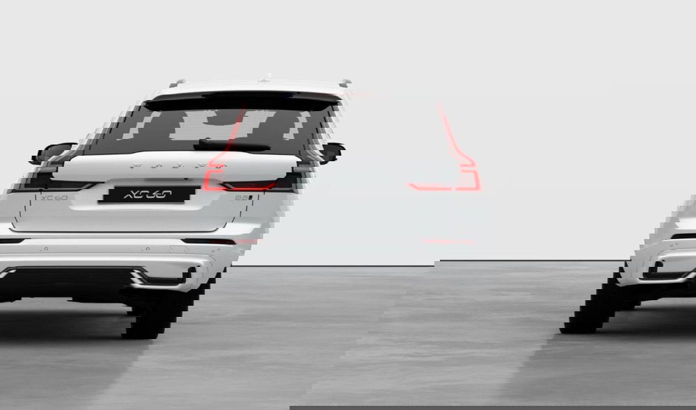 Volvo XC60 nuova a Milano (4)