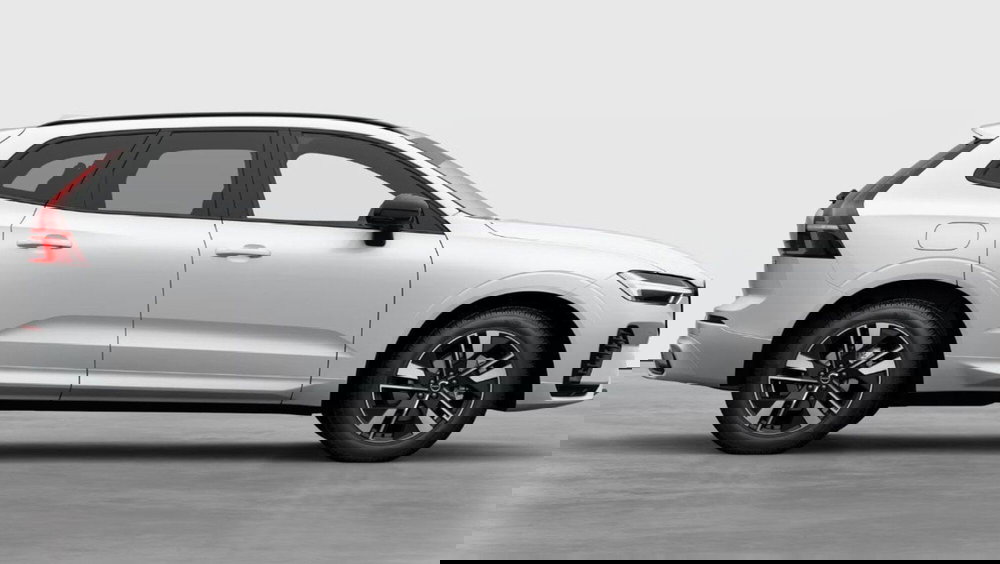 Volvo XC60 nuova a Milano (5)