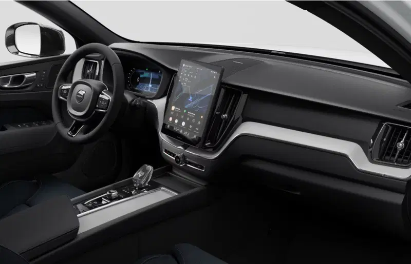 Volvo XC60 nuova a Milano (8)