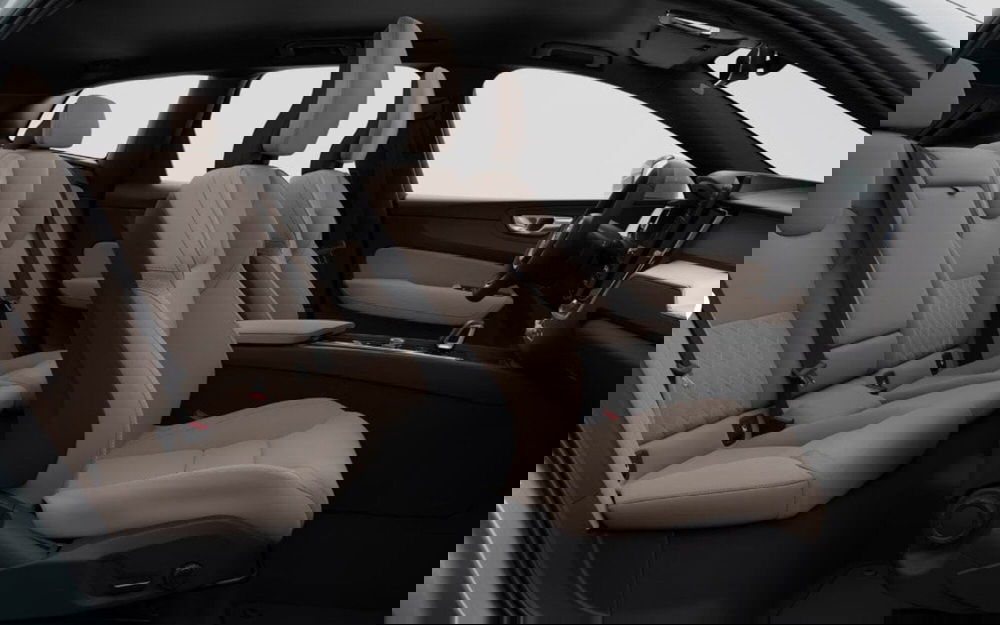 Volvo XC60 nuova a Milano (11)