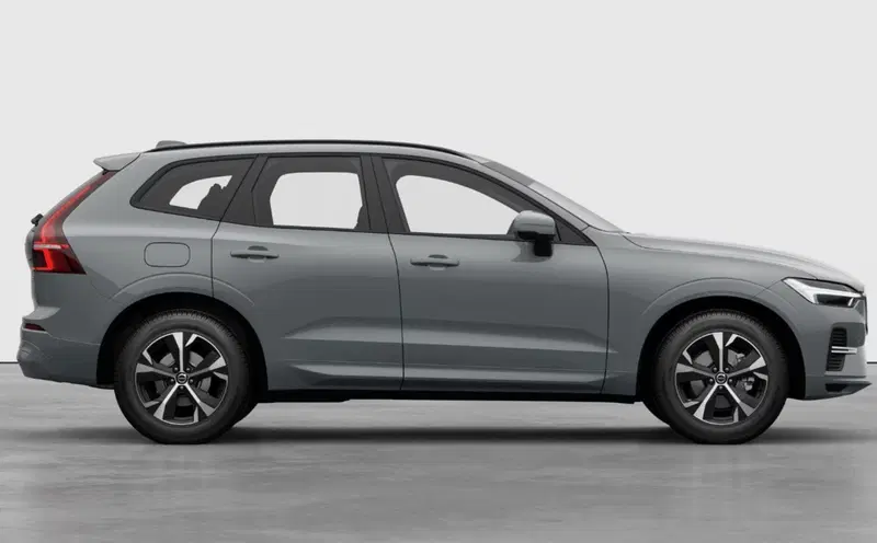 Volvo XC60 nuova a Milano (5)