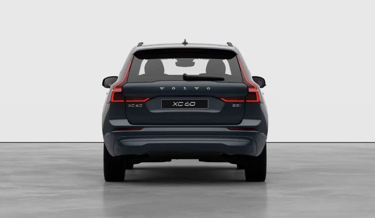Volvo XC60 nuova a Milano (6)