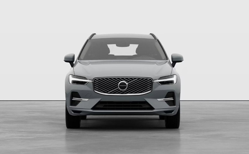 Volvo XC60 nuova a Milano (6)