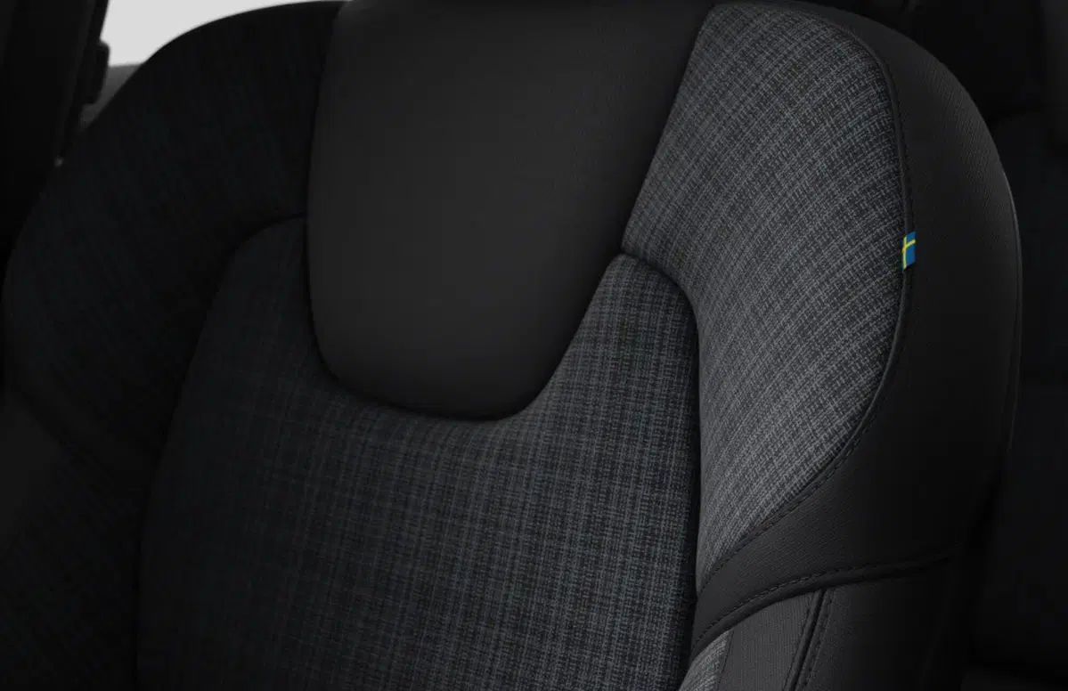Volvo XC60 nuova a Milano (10)
