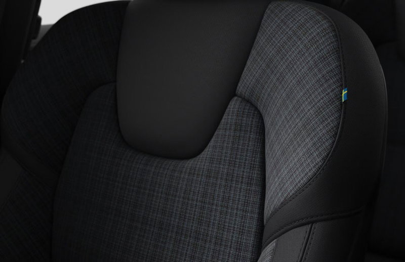 Volvo XC60 nuova a Milano (10)