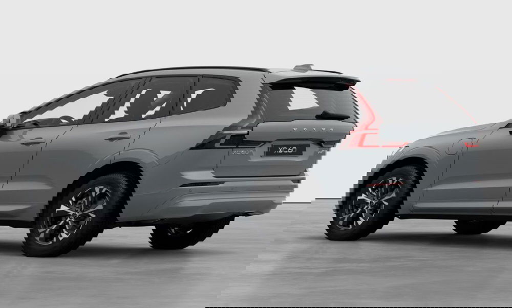 Volvo XC60 nuova a Milano (3)