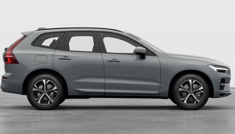 Volvo XC60 nuova a Milano (7)