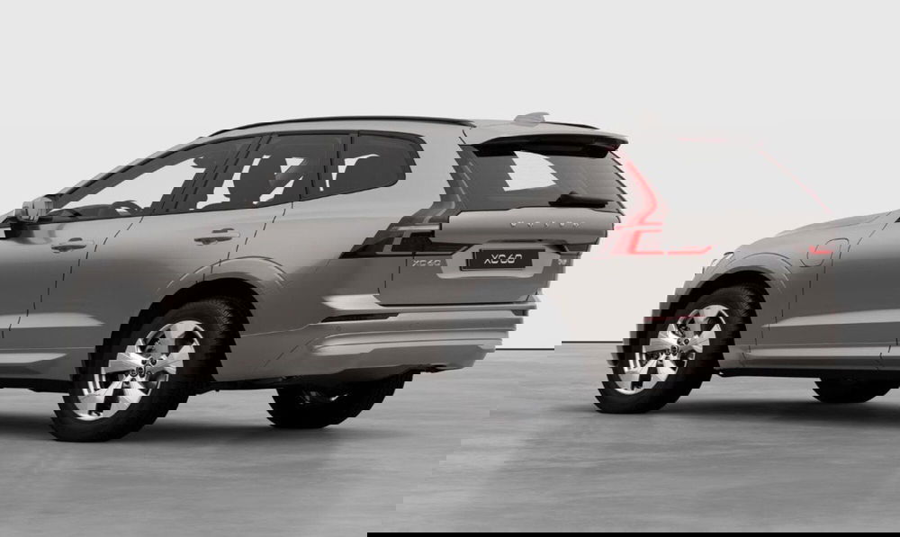 Volvo XC60 nuova a Milano (3)