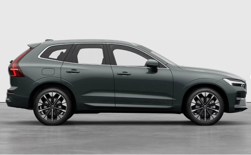 Volvo XC60 nuova a Milano (4)