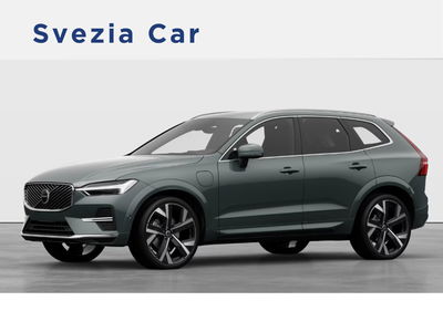 Volvo XC60 T6 Recharge AWD Plug-in Hybrid automatico Plus Bright nuova a Milano