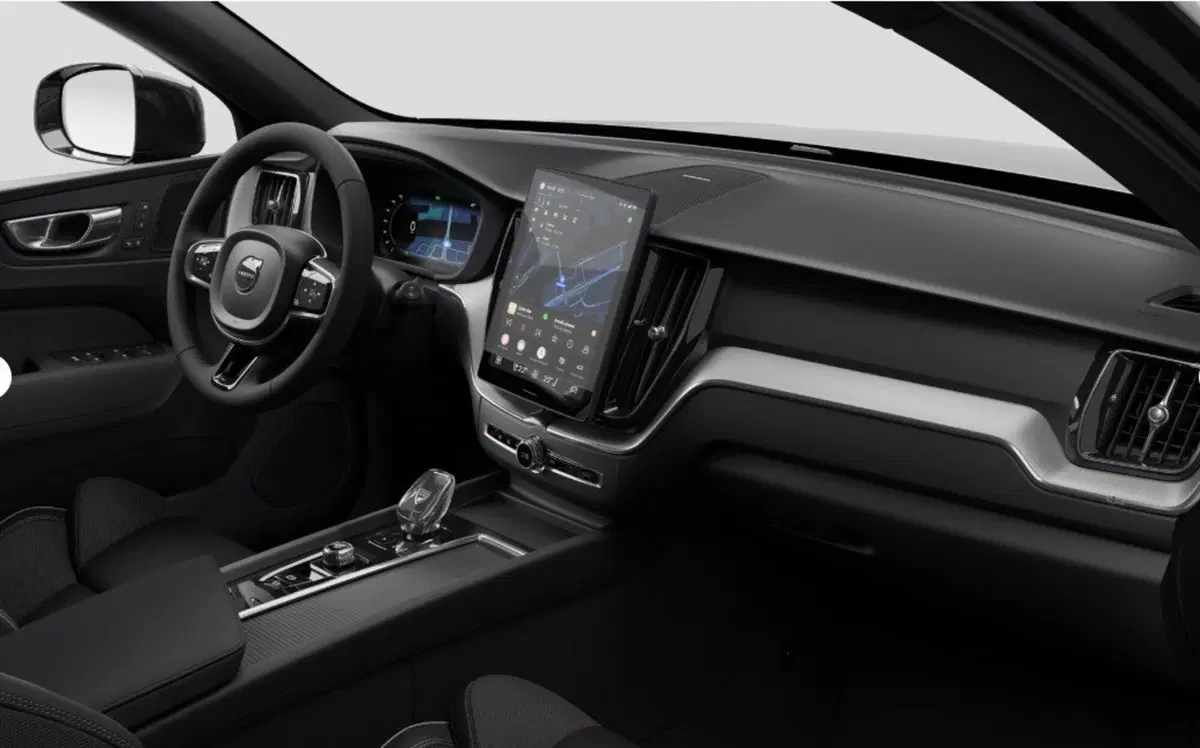 Volvo XC60 nuova a Milano (8)