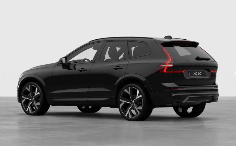 Volvo XC60 nuova a Milano (4)