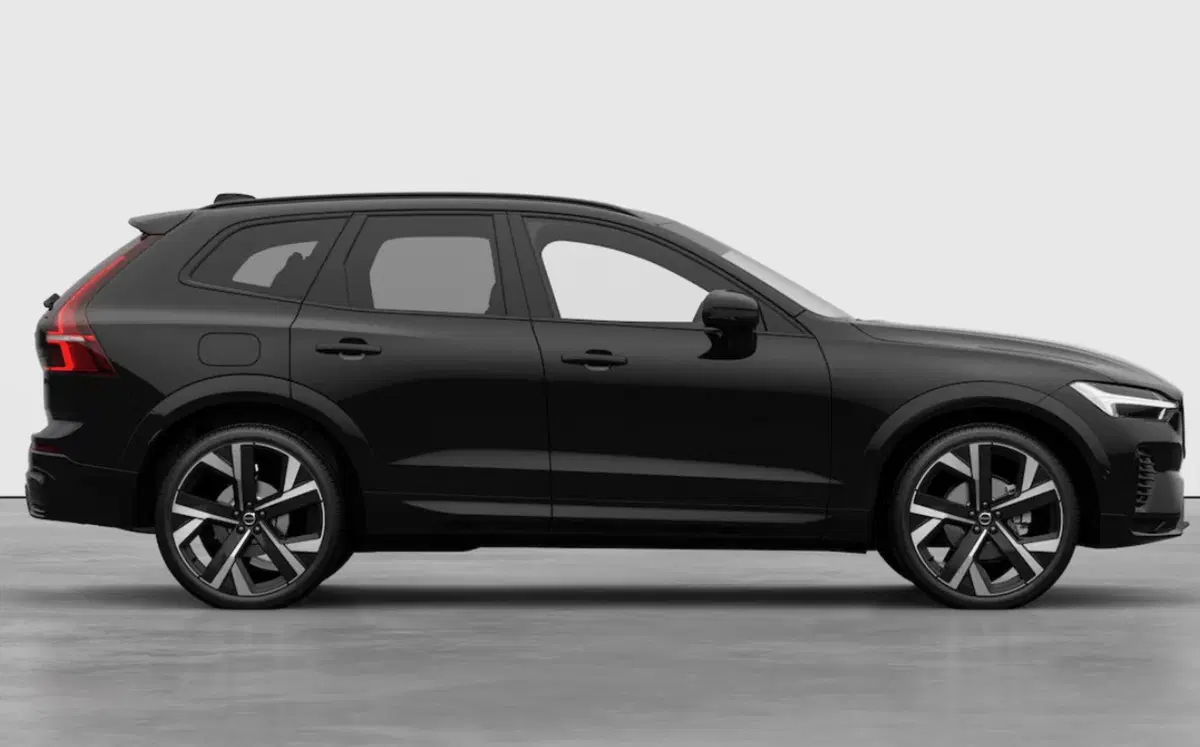 Volvo XC60 nuova a Milano (5)