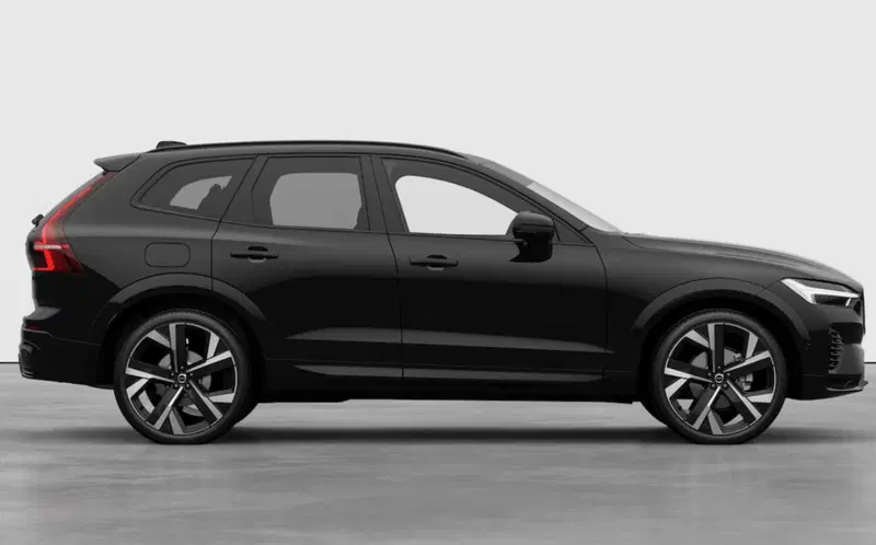Volvo XC60 nuova a Milano (5)