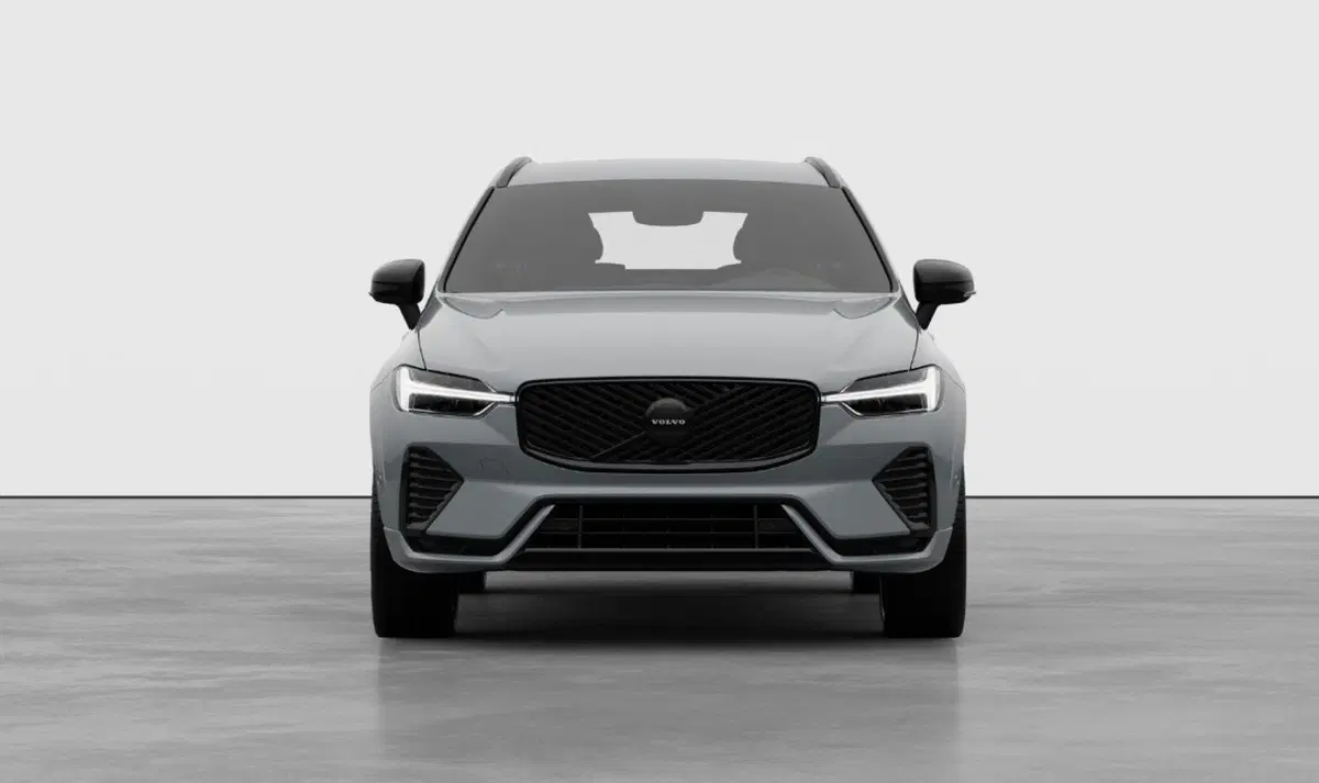 Volvo XC60 nuova a Milano (4)