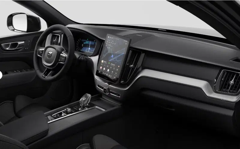 Volvo XC60 nuova a Milano (7)