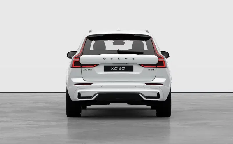 Volvo XC60 nuova a Milano (5)