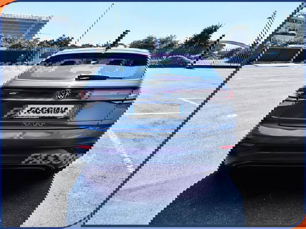 Volkswagen Taigo usata a Milano (5)