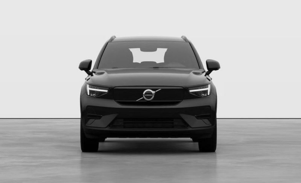 Volvo EX40 nuova a Milano (3)