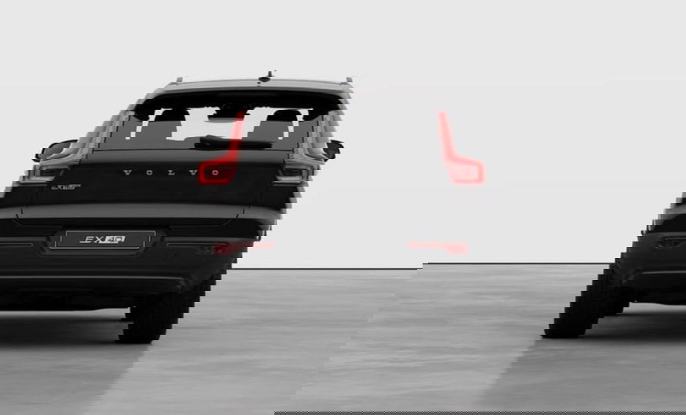 Volvo EX40 nuova a Milano (5)