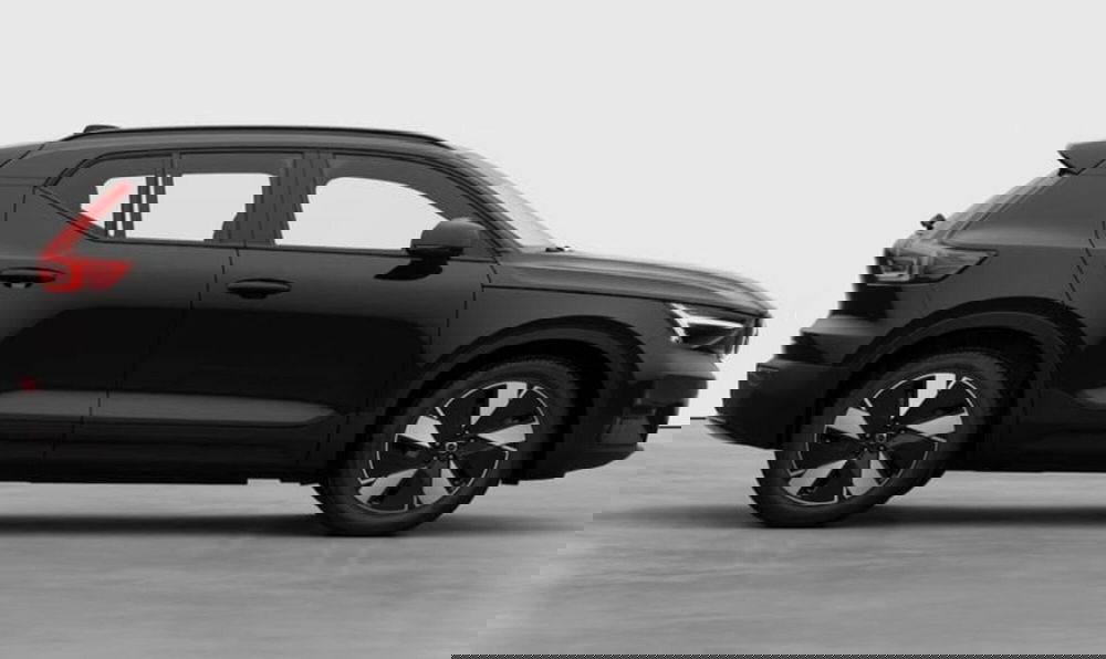 Volvo EX40 nuova a Milano (6)