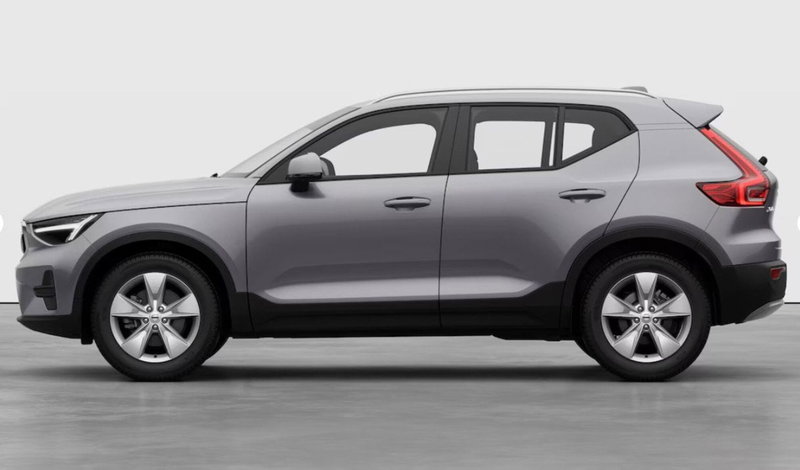 Volvo XC40 nuova a Milano (3)