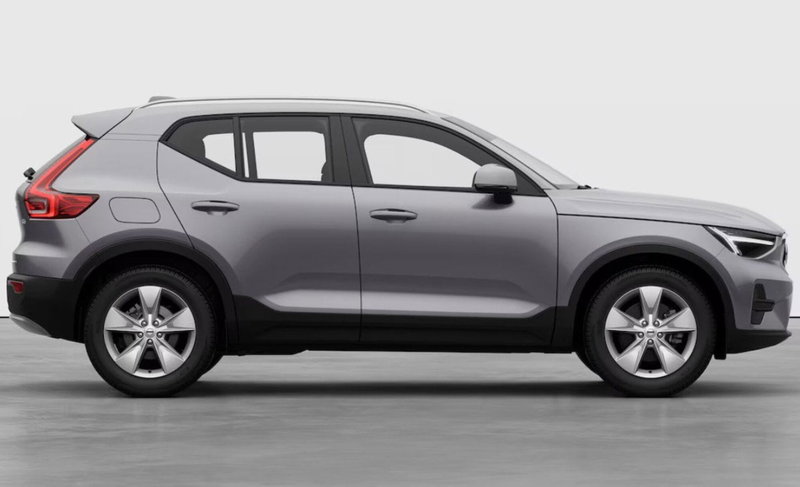 Volvo XC40 nuova a Milano (4)