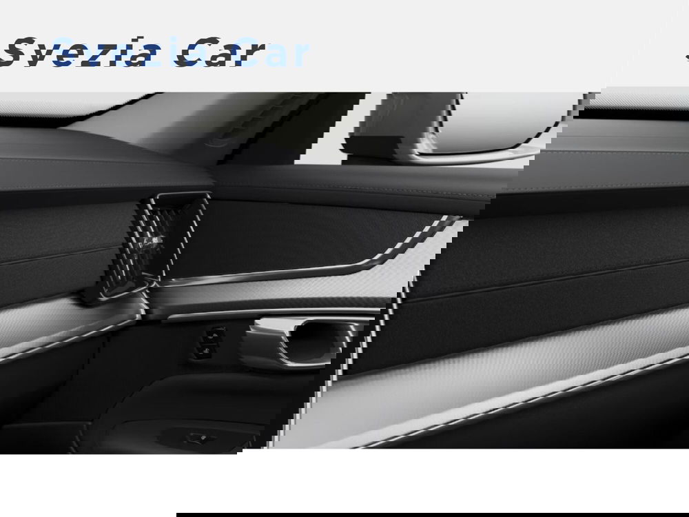 Volvo XC90 nuova a Milano (13)