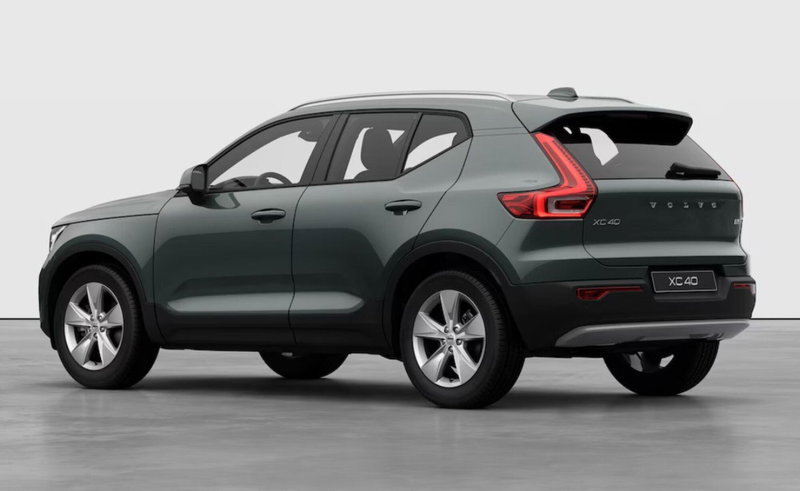 Volvo XC40 nuova a Milano (3)
