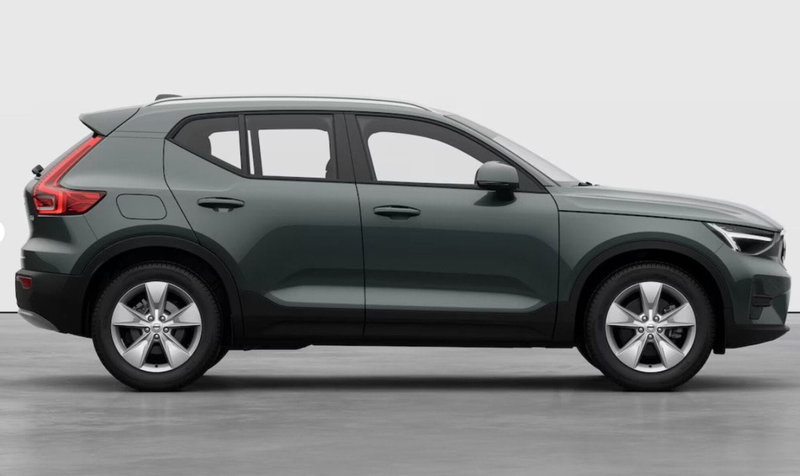 Volvo XC40 nuova a Milano (5)