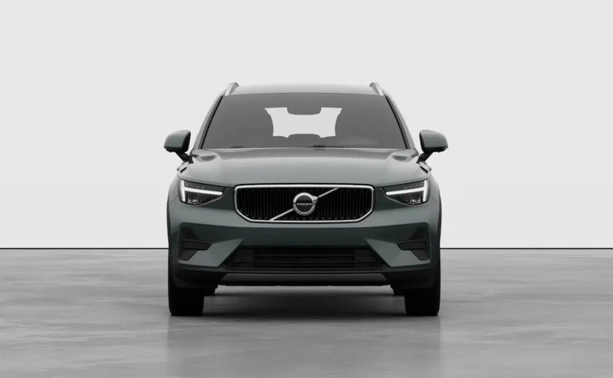 Volvo XC40 nuova a Milano (6)
