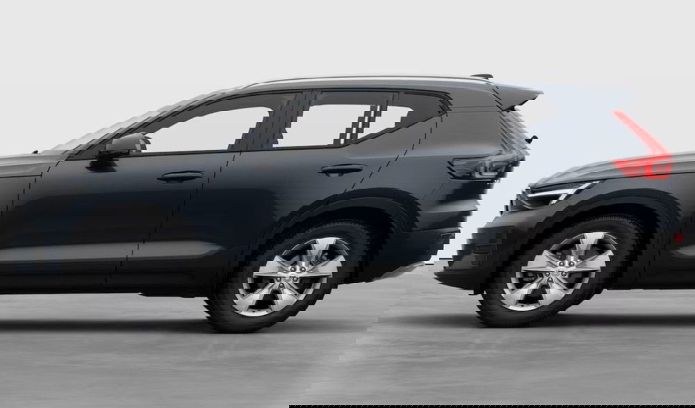 Volvo XC40 nuova a Milano (2)