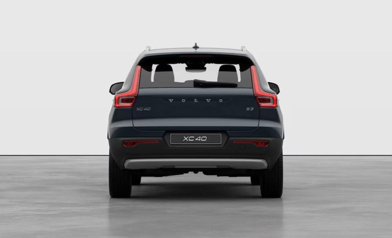 Volvo XC40 nuova a Milano (5)