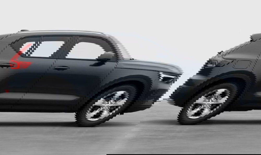 Volvo XC40 nuova a Milano (6)