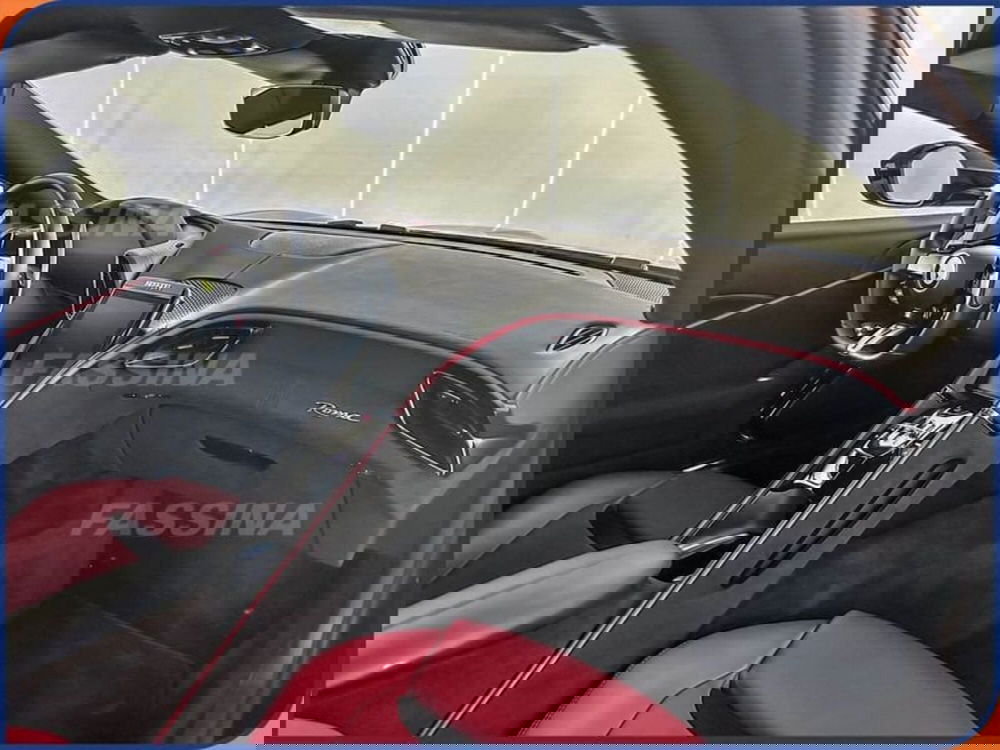 Ferrari Roma Spider usata a Milano (13)