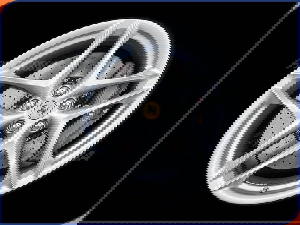 Ferrari Roma Spider usata a Milano (8)