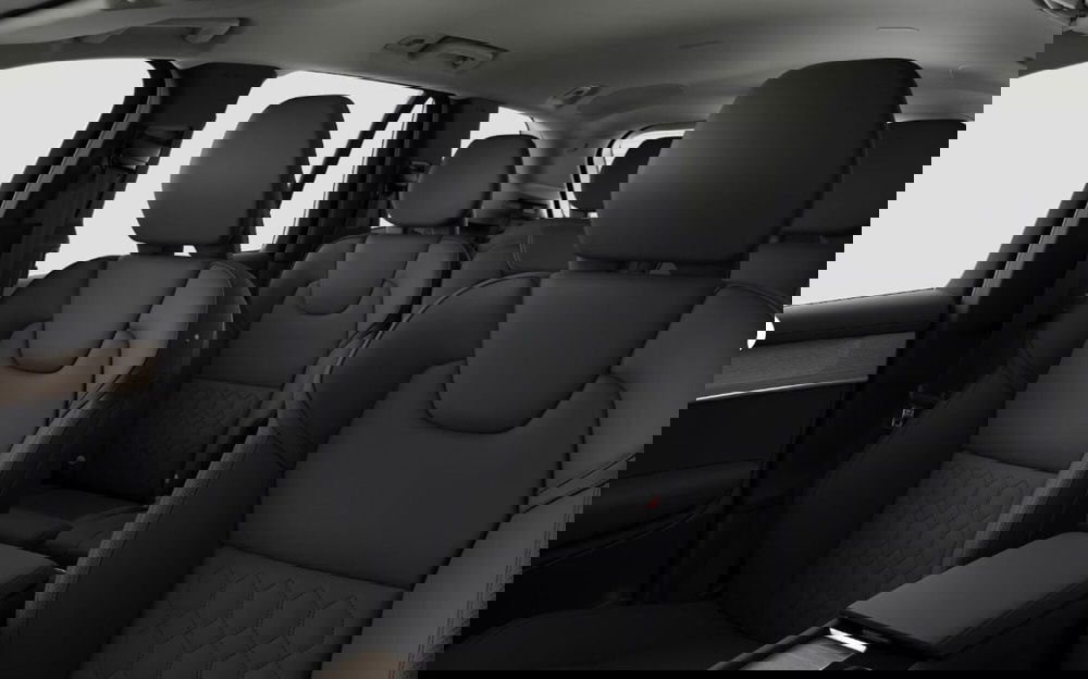 Volvo XC90 nuova a Milano (9)